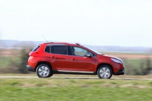 Peugeot 2008 1.2 PureTech 110 en essai sur route