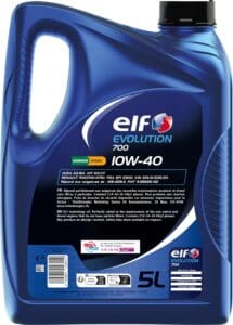 Huile moteur ELF Evolution 700 10W40 idéale pour voiture essence