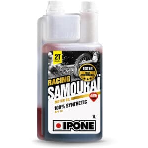 Huile moteur 2 temps Ipone Samouraï Racing idéale pour les motos de compétition
