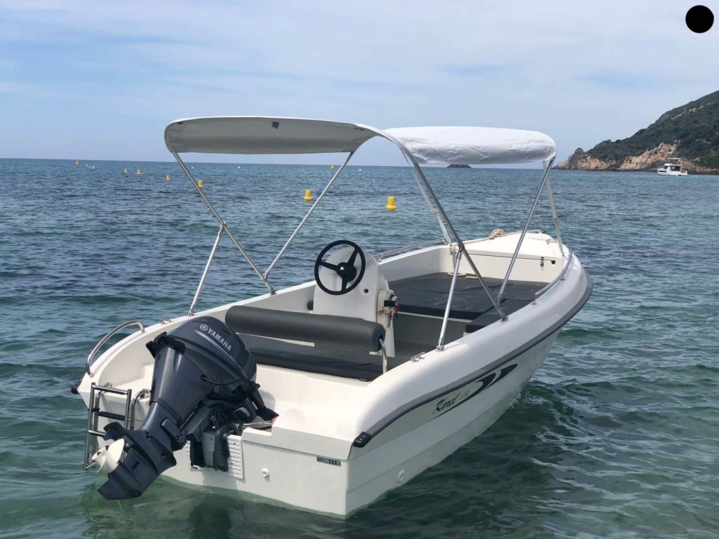 Bateau à moteur 6cv