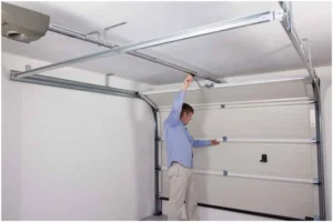 Programmation d’un moteur de porte de garage Somfy pour un confort optimal