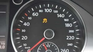 Voyant ESP allumé et perte de puissance sur Peugeot 308 en situation réelle