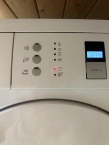 Voyant clignotant allumé sur un sèche-linge Bosch en fonctionnement
