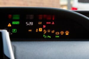 Voyants du tableau de bord Volkswagen allumés avec symboles explicites