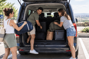 Préparer ses vacances à plusieurs grâce à la location d'un minibus 9 places