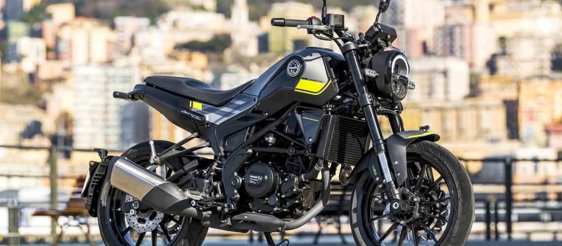 01_Benelli_Leoncino_250.jpg