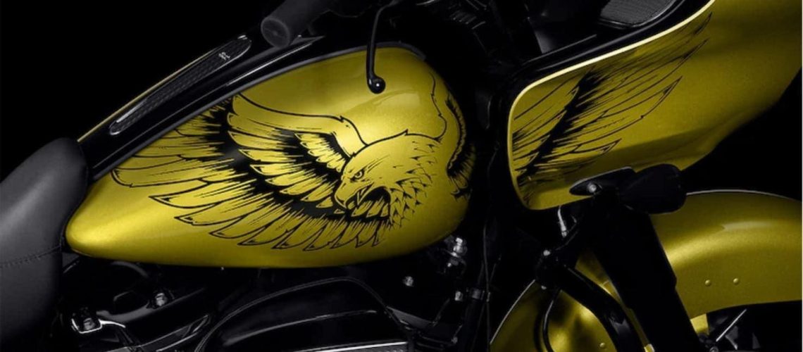 01_Harley-Davidson_Road_Glide_Special_Eagle_Eye_2020.jpg