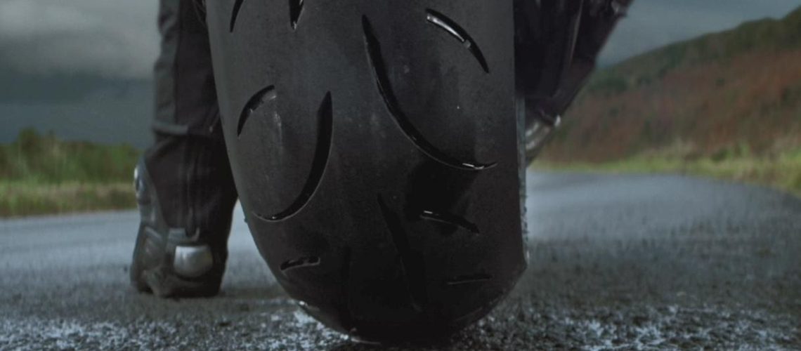 01_Metzeler_Sportec_M9_RR.jpg