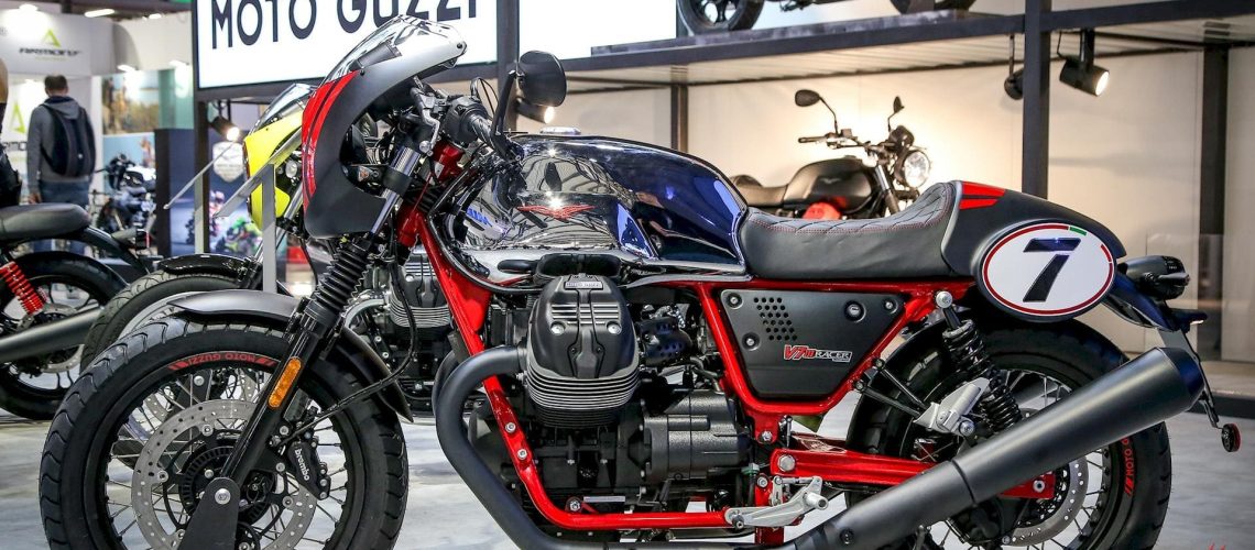 01_Moto_Guzzi_V7_III_Racer_10th_Anniversary_Eicma_2019.jpg