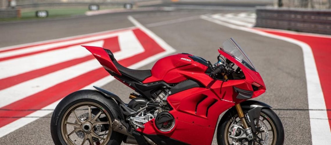 Accessori-Ducati-Panigale-V4-S-2021-1.jpg