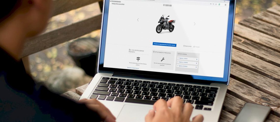 BMW-Motorrad-Service-Check-in.jpg
