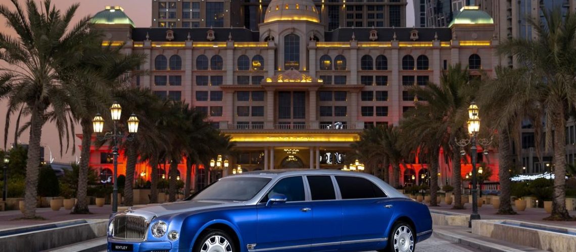 Bentley-Mulsanne-Grand-Limousine-by-Mulliner-1.jpg