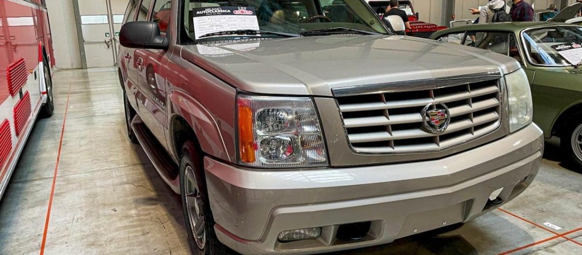 Cadillac-Escalade-MAC2021.jpg
