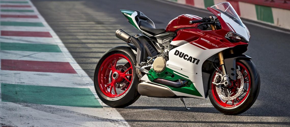 Ducati-1299-Panigale-R-Final-Edition-1.jpg