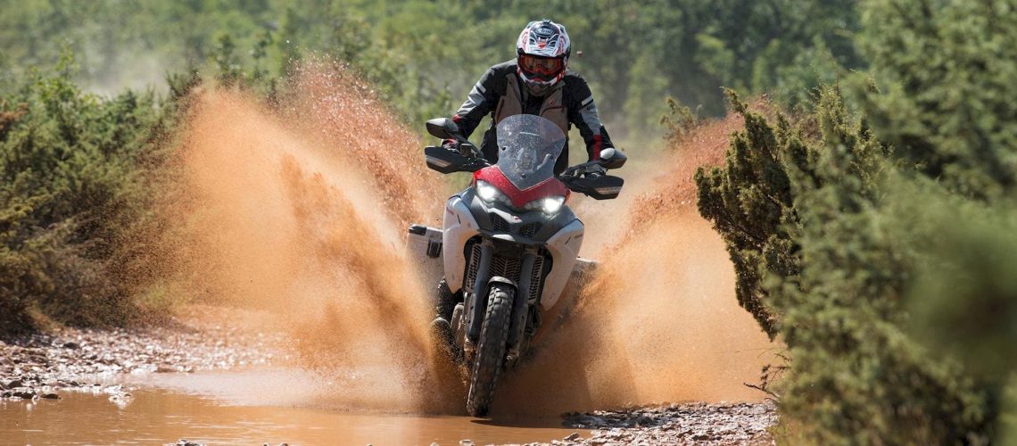 Ducati-Multistrada-1260-Enduro-2019-02.jpg