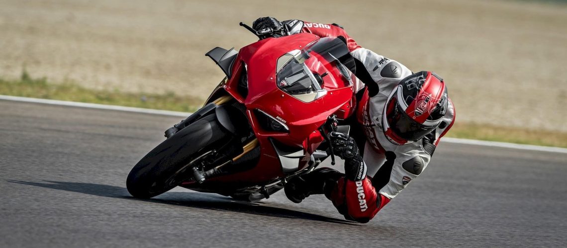 Ducati-Panigale-V4-2020-2.jpg