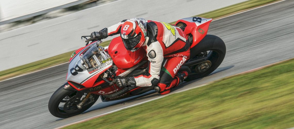 Ducati-Panigale-V4S-Alessandro-Valia-Pan-Delta-Racing-Series.jpg
