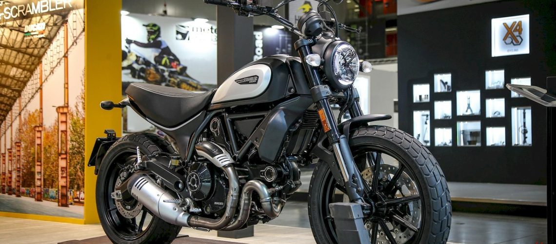 Ducati-Scrambler-800-Icon-Dark-Eicma-2.jpg