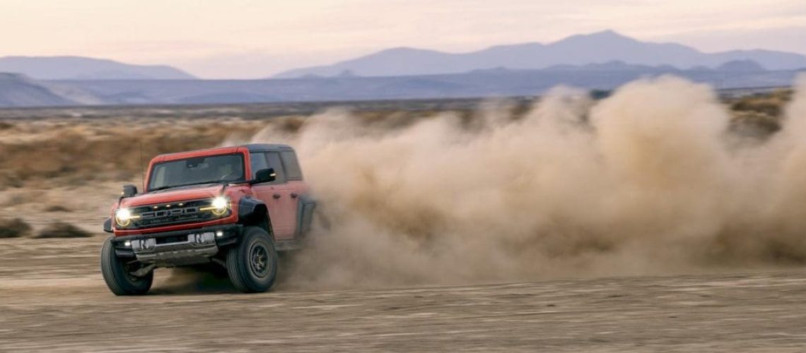 Ford-Bronco-Raptor9.jpg