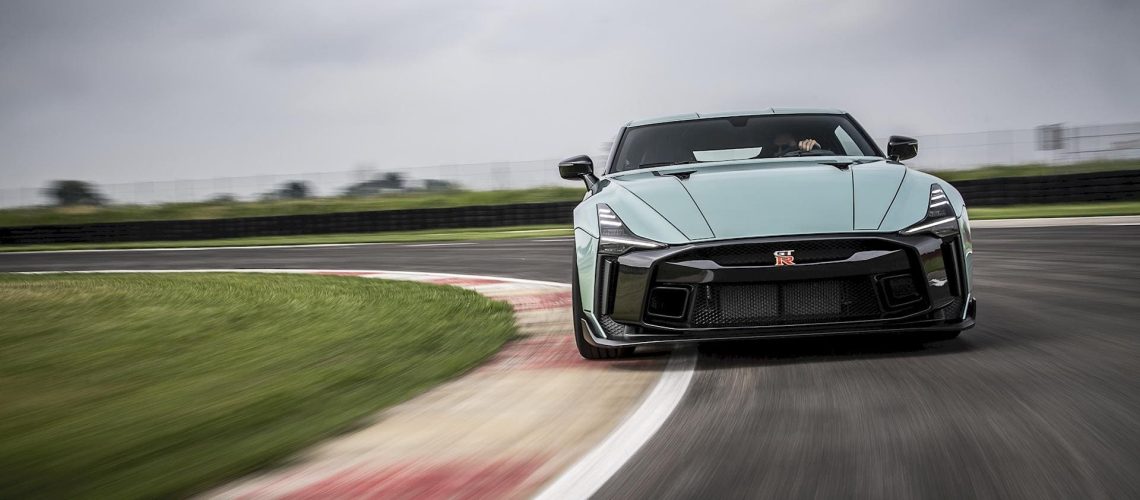 GT-R50by-Italdesign_4.jpg