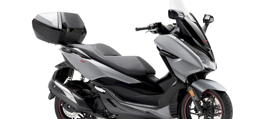 Honda-Forza-300-Limited-Edition-1.jpg