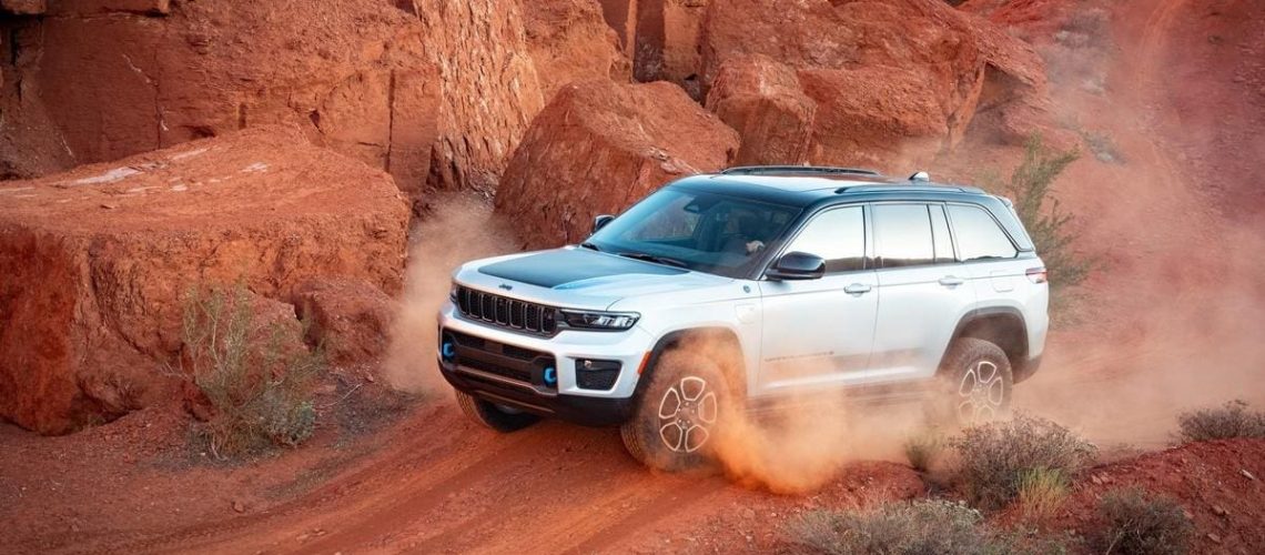 Jeep-Grand-Cherokee-Trailhawk-2022-1.jpg