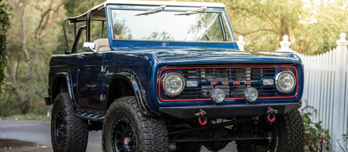 Jenson-Button-Ford-Bronco-1.jpeg
