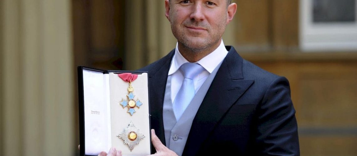 Jonathan-Ive.jpg