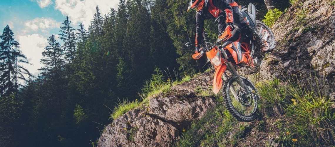 KTM-690-Enduro-R-2021-2.jpg