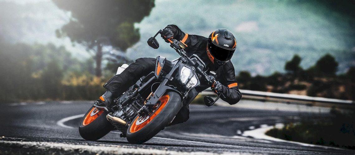 KTM-790-DUKE-2019.jpg
