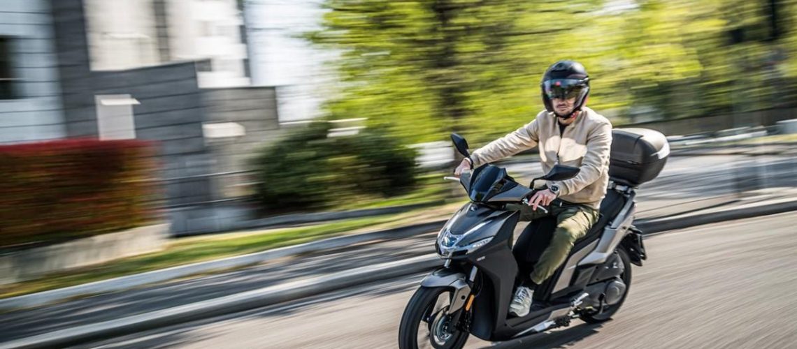 Kymco-Agility-S-125-18.jpg