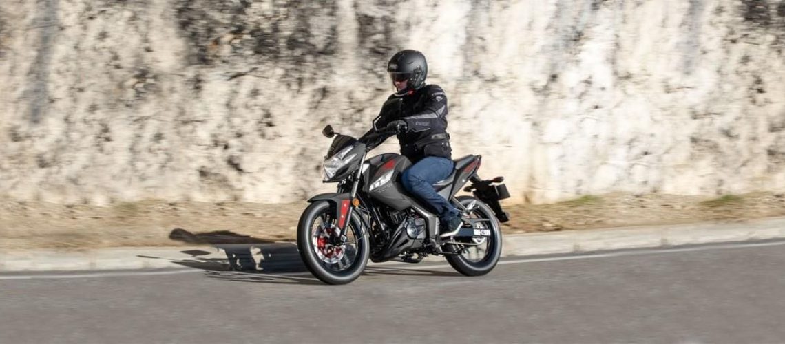Kymco-Visar-125-CBS-1.jpg