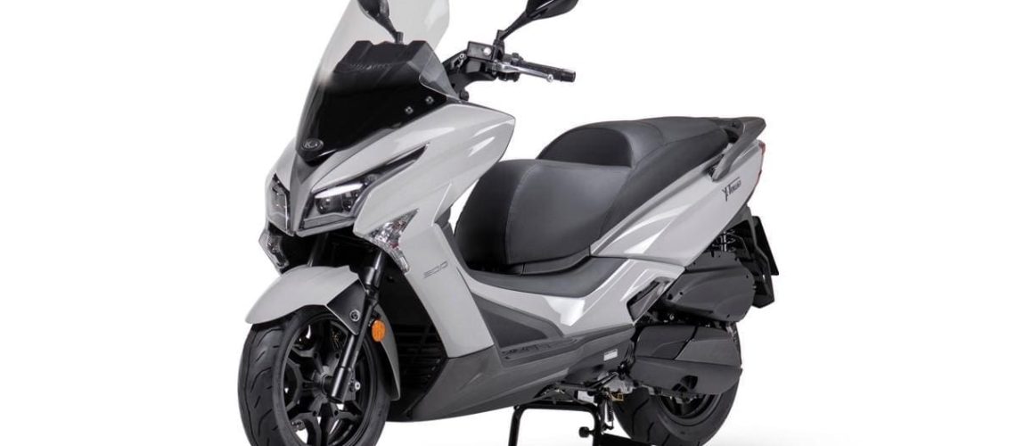 Kymco-X-Town-300i-ABS-2021-3.jpg
