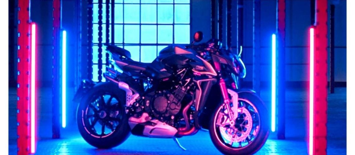 MV-Agusta-You-see-a-bike-cover.jpg