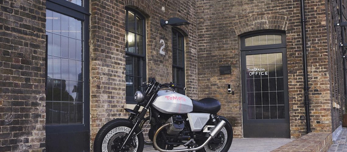 Moto-Guzzi-V7-Tomoto-1.jpg
