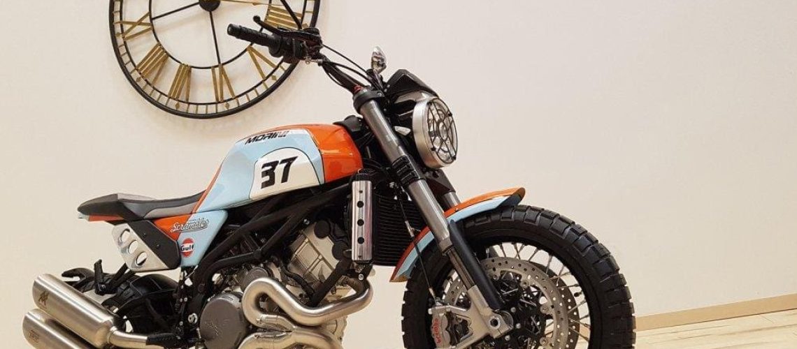 moto-morini-scrambler-1200-gulf.jpg