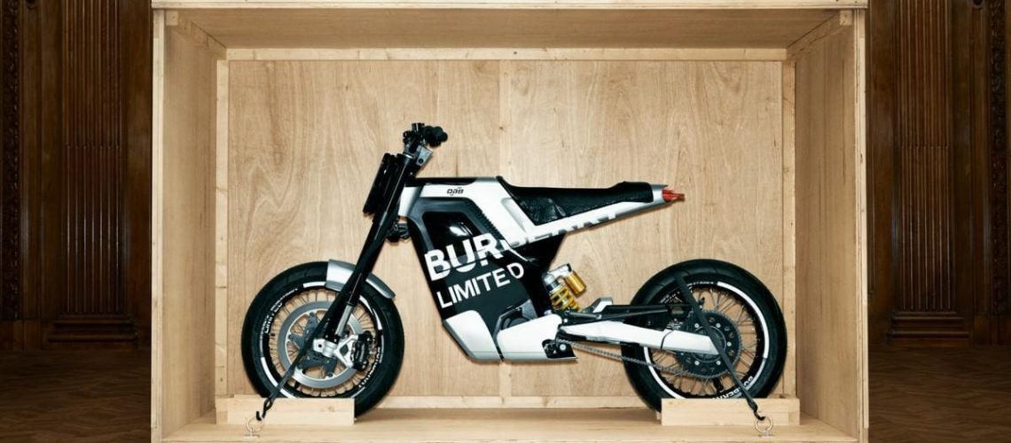 Moto-elettrica-Burberry-Concept-E-RS-Courtesy-of-Burberry-1.jpg