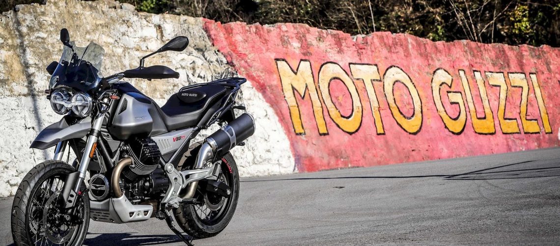 Moto_Guzzi_V85TT_a_Mandello.jpg