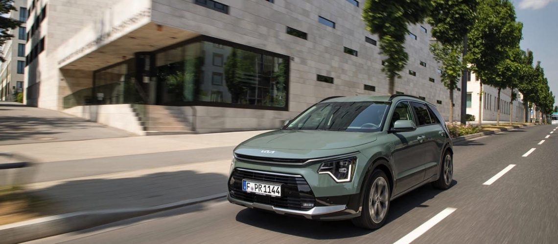Nuova-Kia-Niro-Hybrid-04.jpg