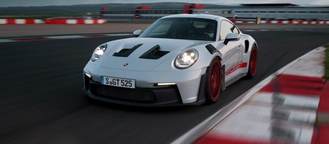Porsche-911-GT3-RS-6.jpg