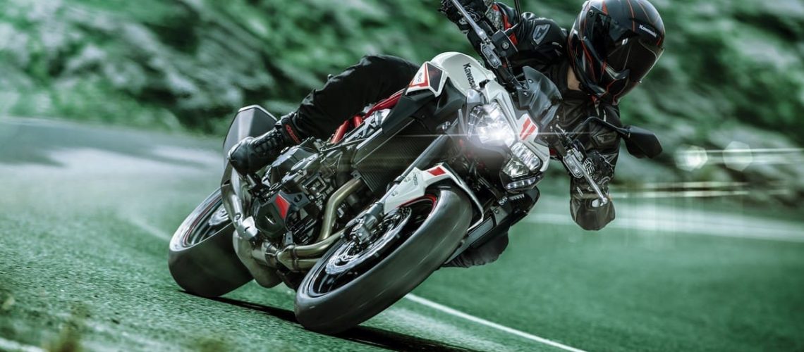 Promo-Kawasaki-Z900-1.jpg