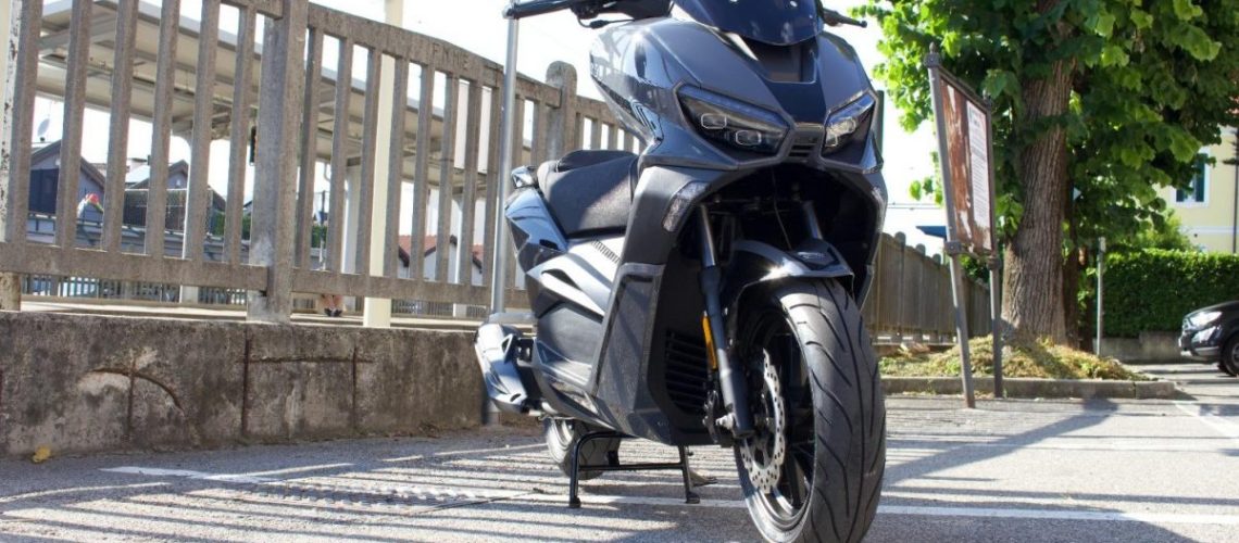 Scooter-Overbikes-Brera-125-2.jpeg