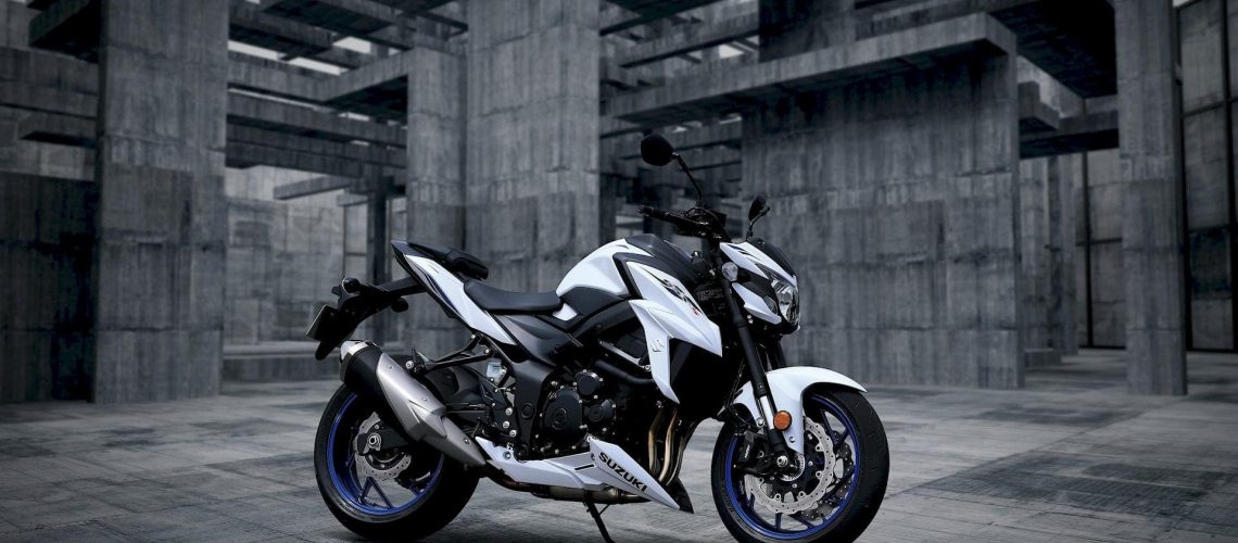 Suzuki-GSX-S750-dep-2019-01.jpg