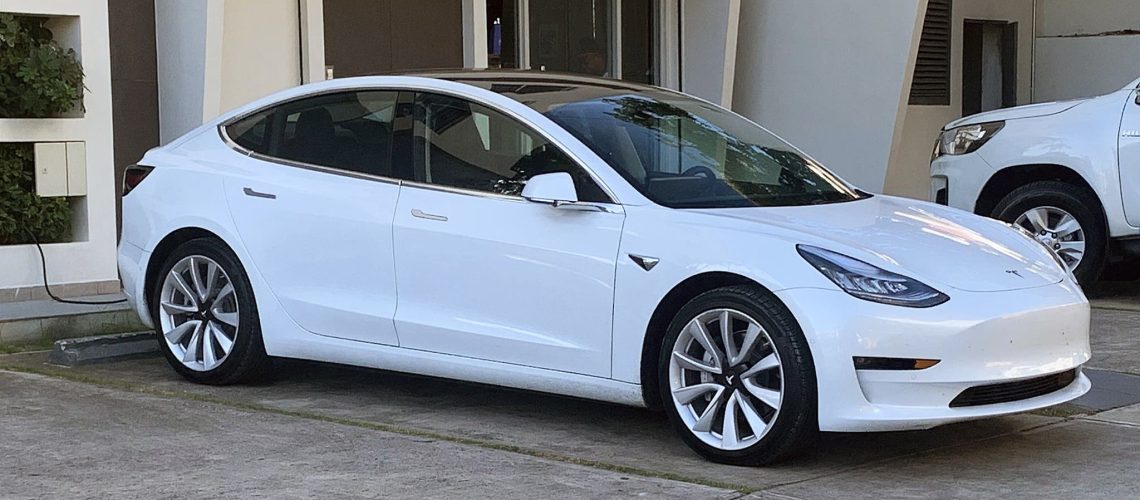 Tesla_Model_3_SDQ_0534.jpeg