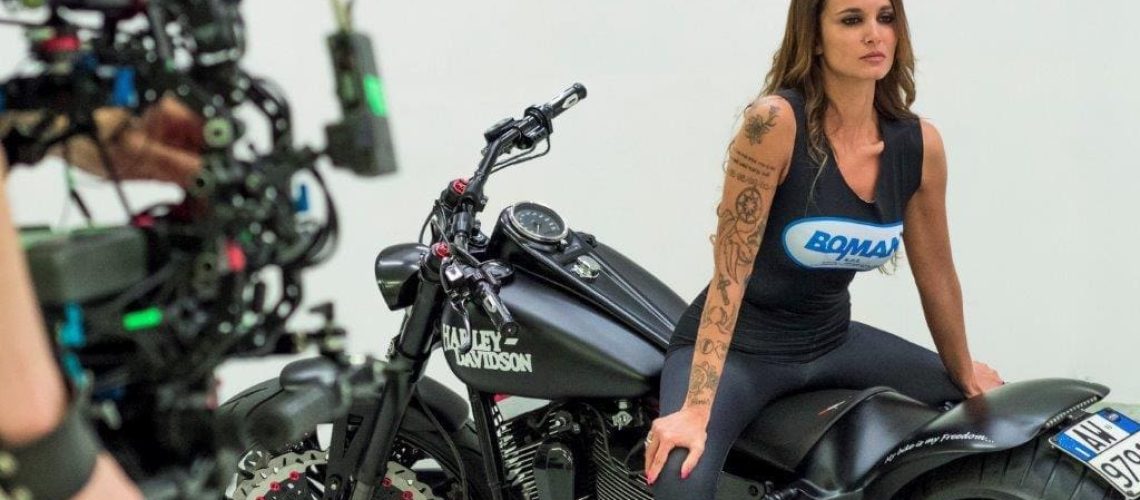 CustomShow-3.jpg