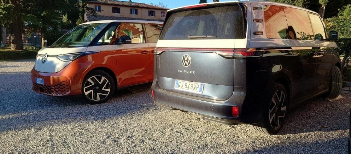 Volkswagen-ID-Buzz.jpg