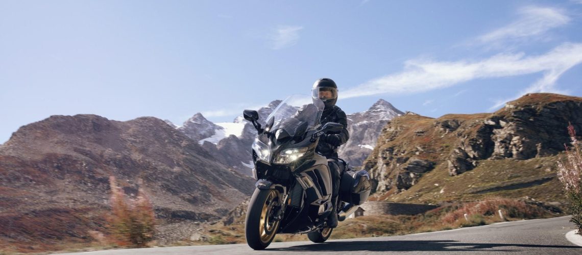Yamaha-FJR-2020-7.jpg