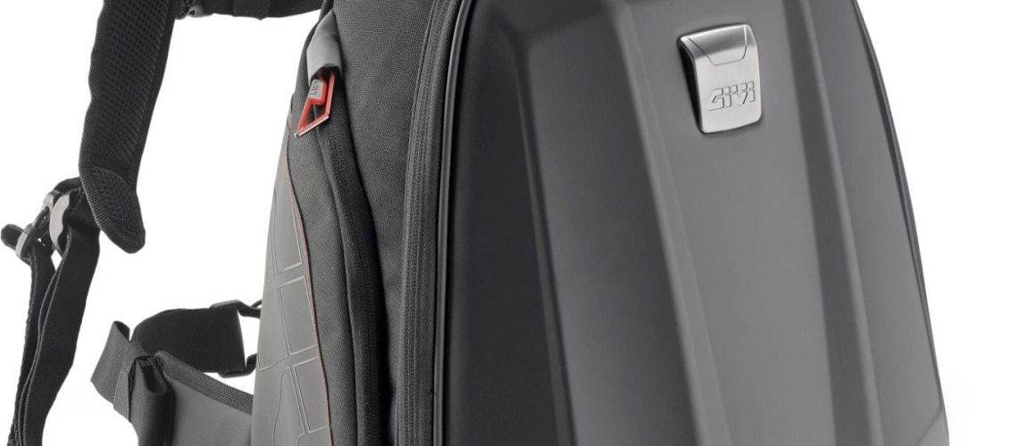 Zaino-moto-Givi-2020.jpg
