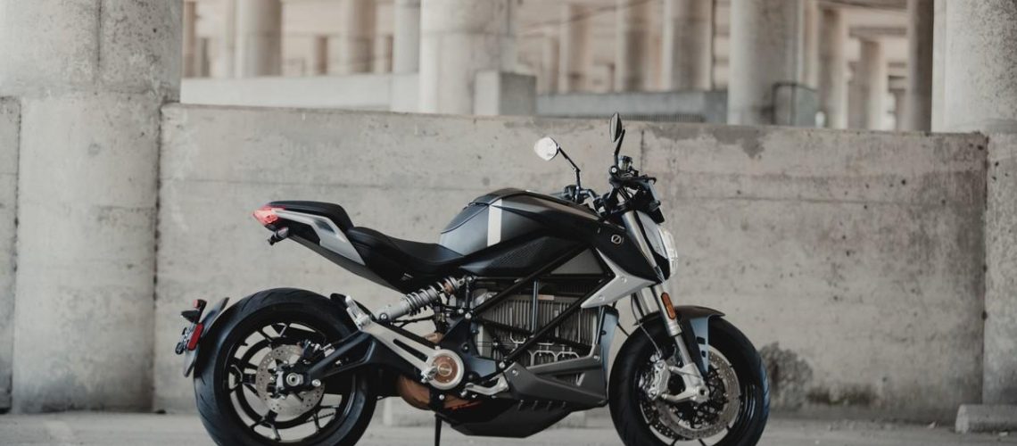 Zero-Motorcycles-Quickstrike-1.jpg