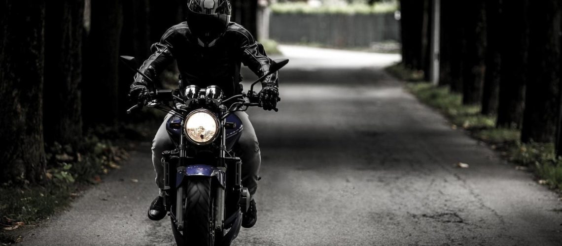 a-chi-intestare-la-moto.jpg